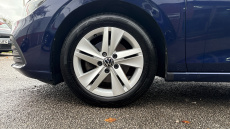 Volkswagen Golf 1.5 TSI 150 Life 5dr Petrol Hatchback